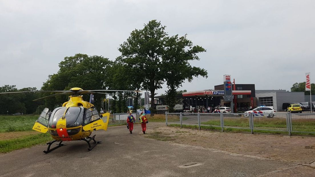 Arts met traumaheli ingevlogen naar de plek van het ongeluk