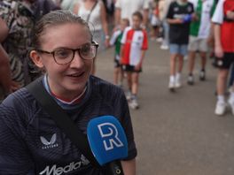 Feyenoord supporter heeft een tatoeage van de handtekening van Jahanbakhsh