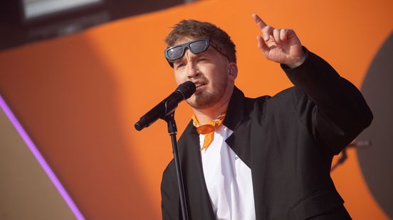 Fans overtuigen Snelle 'pijnlijk' lied uit te brengen