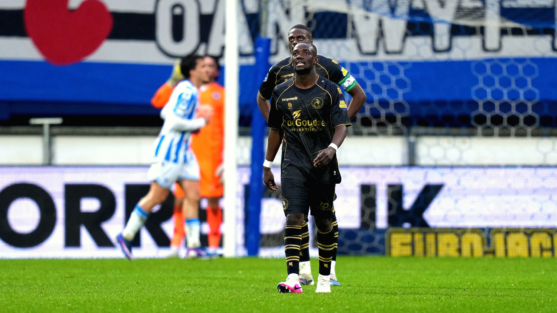 Kitolano en Martins Indi balen van openingstreffer sc Heerenveen