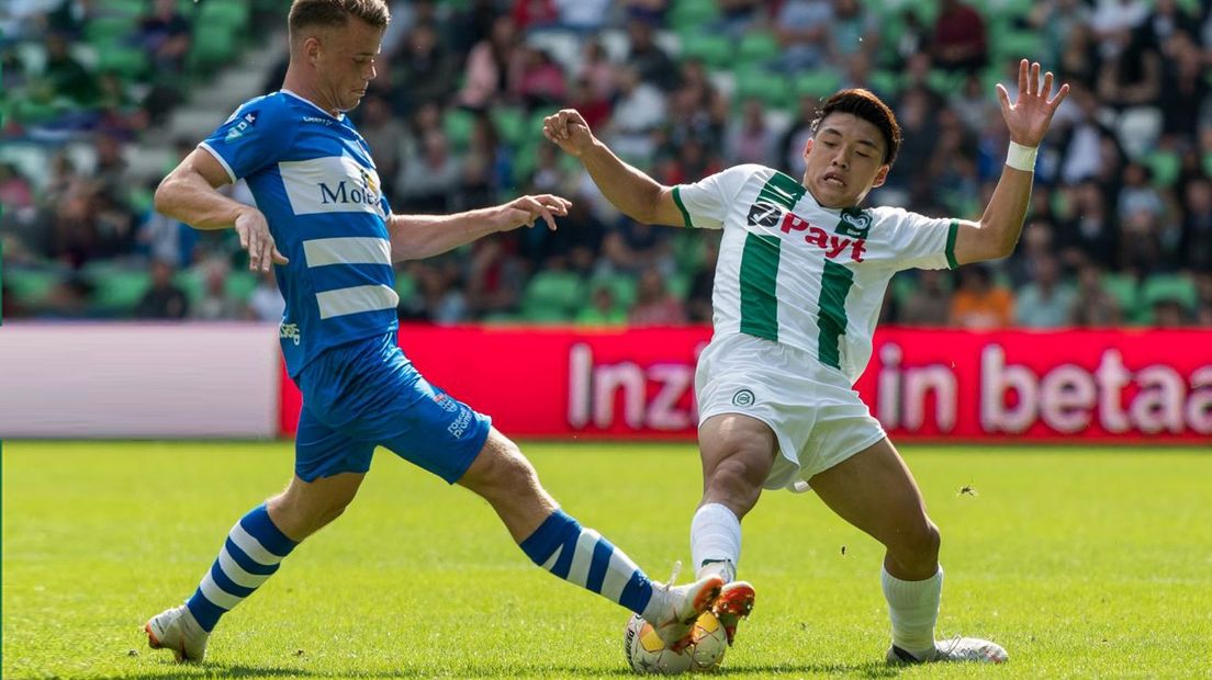 Doan (r) in duel met Van Crooij (l)