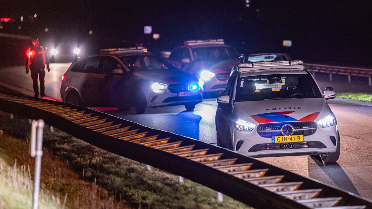 Gewonde bij ongeluk op Centrale As | Oliebollenbakken eindigt in brandje in Frieschepalen
