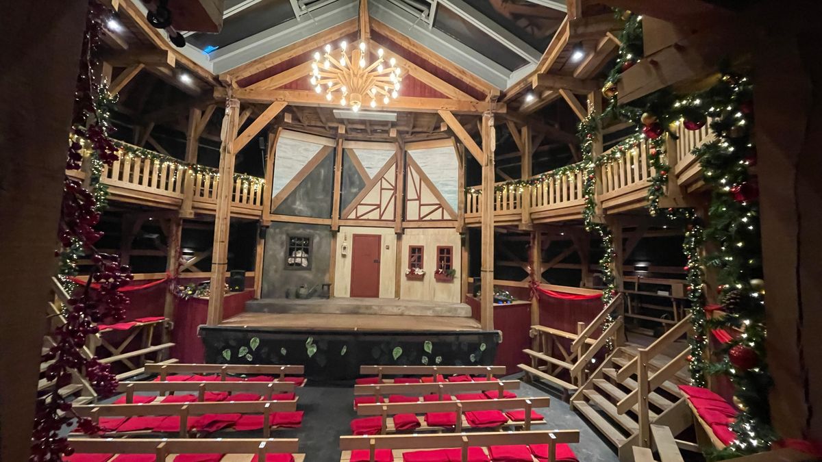 Koning eregast op tachtigste verjaardag Shakespearetheater: 'We voelen ons gewaardeerd'