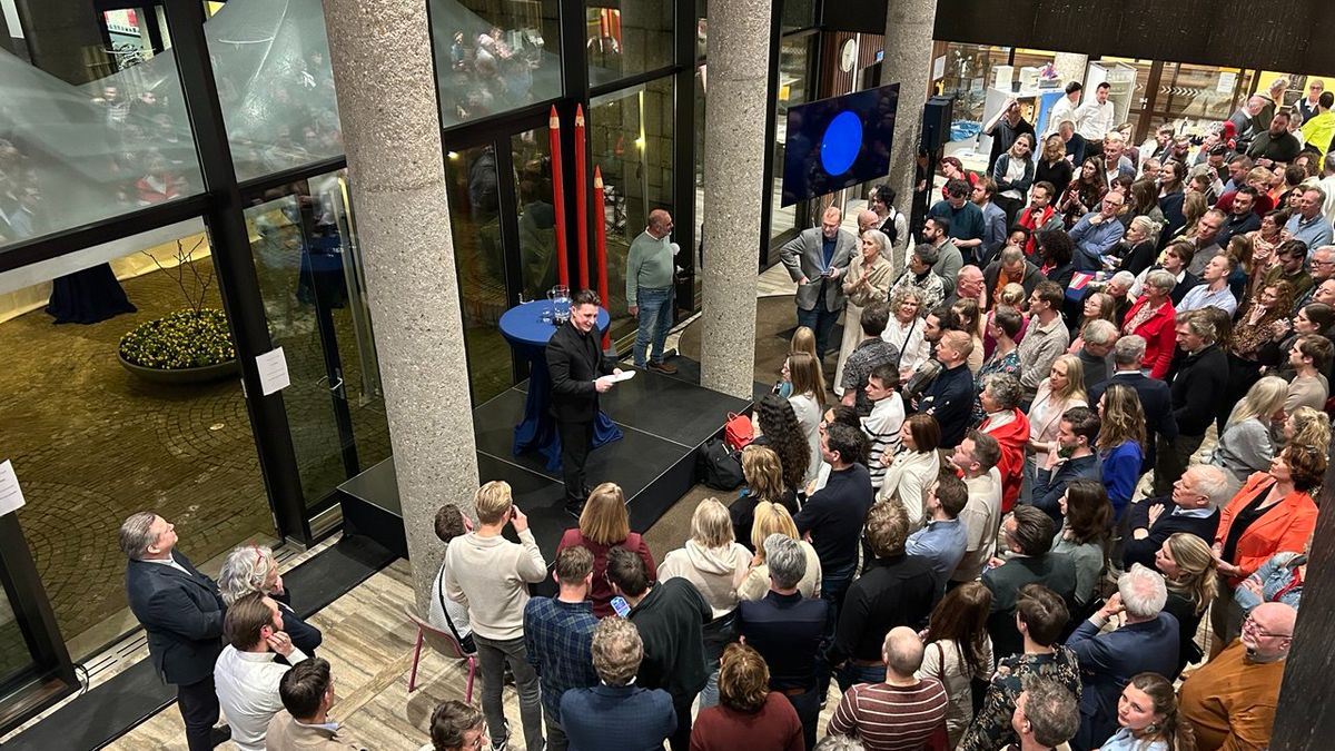 LIVE verkiezingen | Stembureaus gesloten, nu wachten op de uitslagen