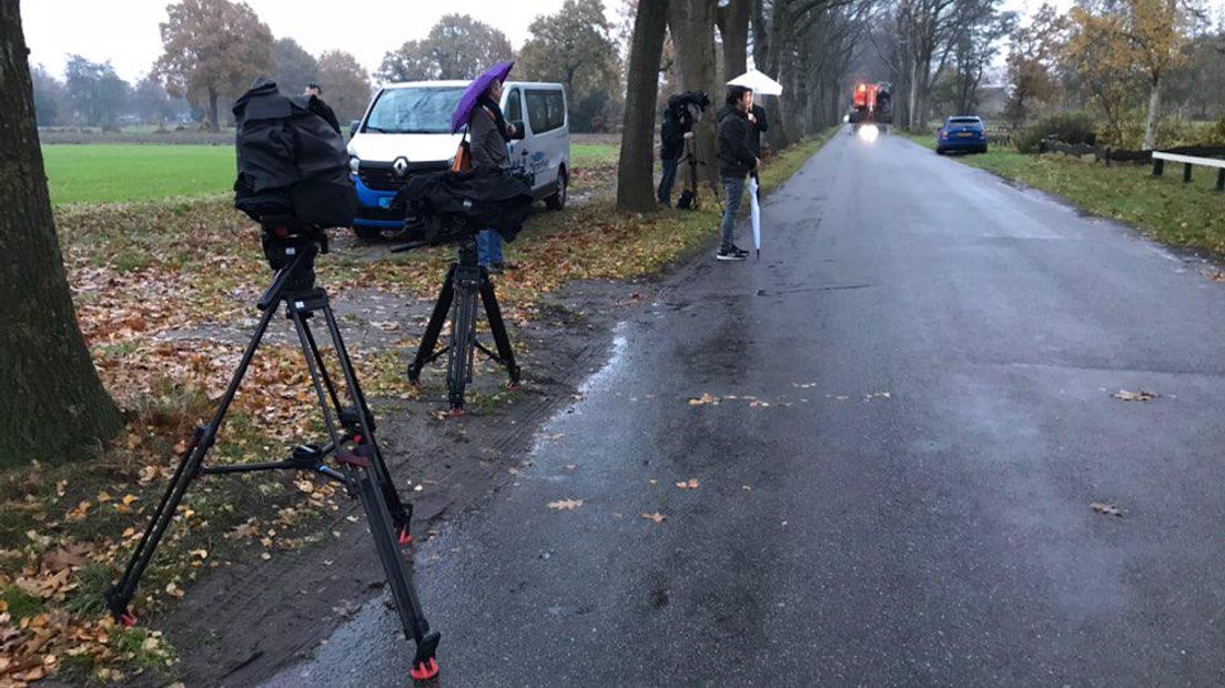 De pers is aanwezig (Rechten: Jeroen Kelderman / RTV Drenthe)