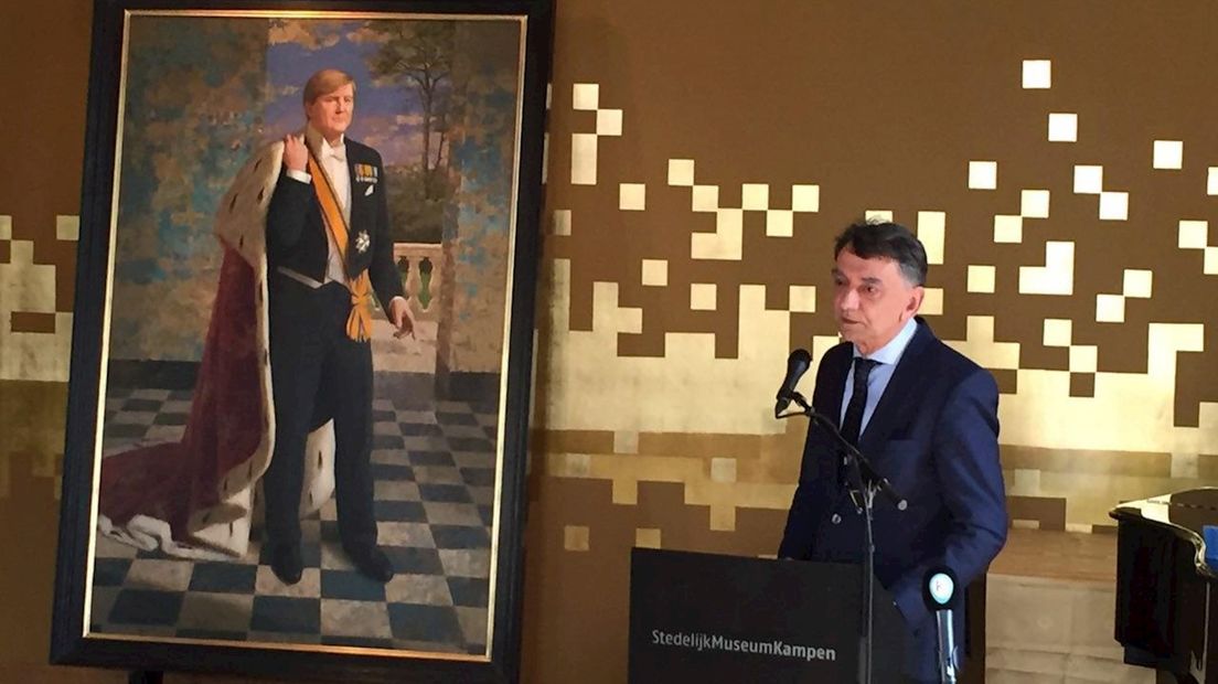 Portret van Koning Willem Alexander onthuld