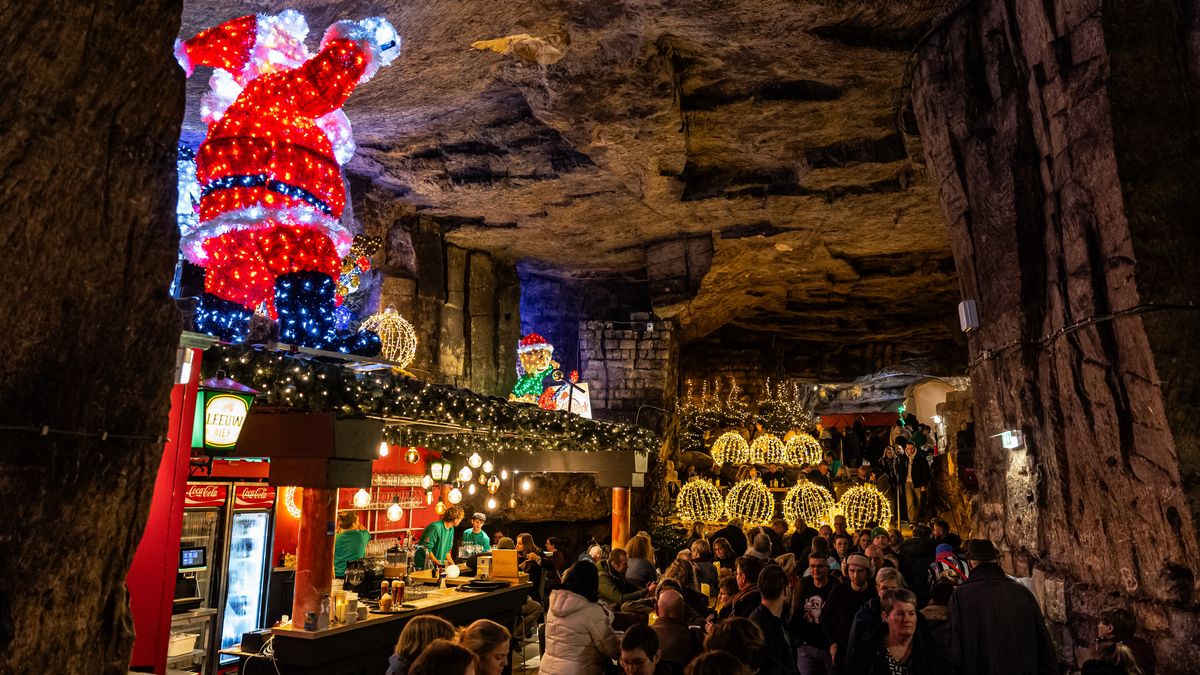 10.000 euro voor gouden tip overvallen standhouder kerstmarkt Valkenburg: 'Ik kan wel janken'