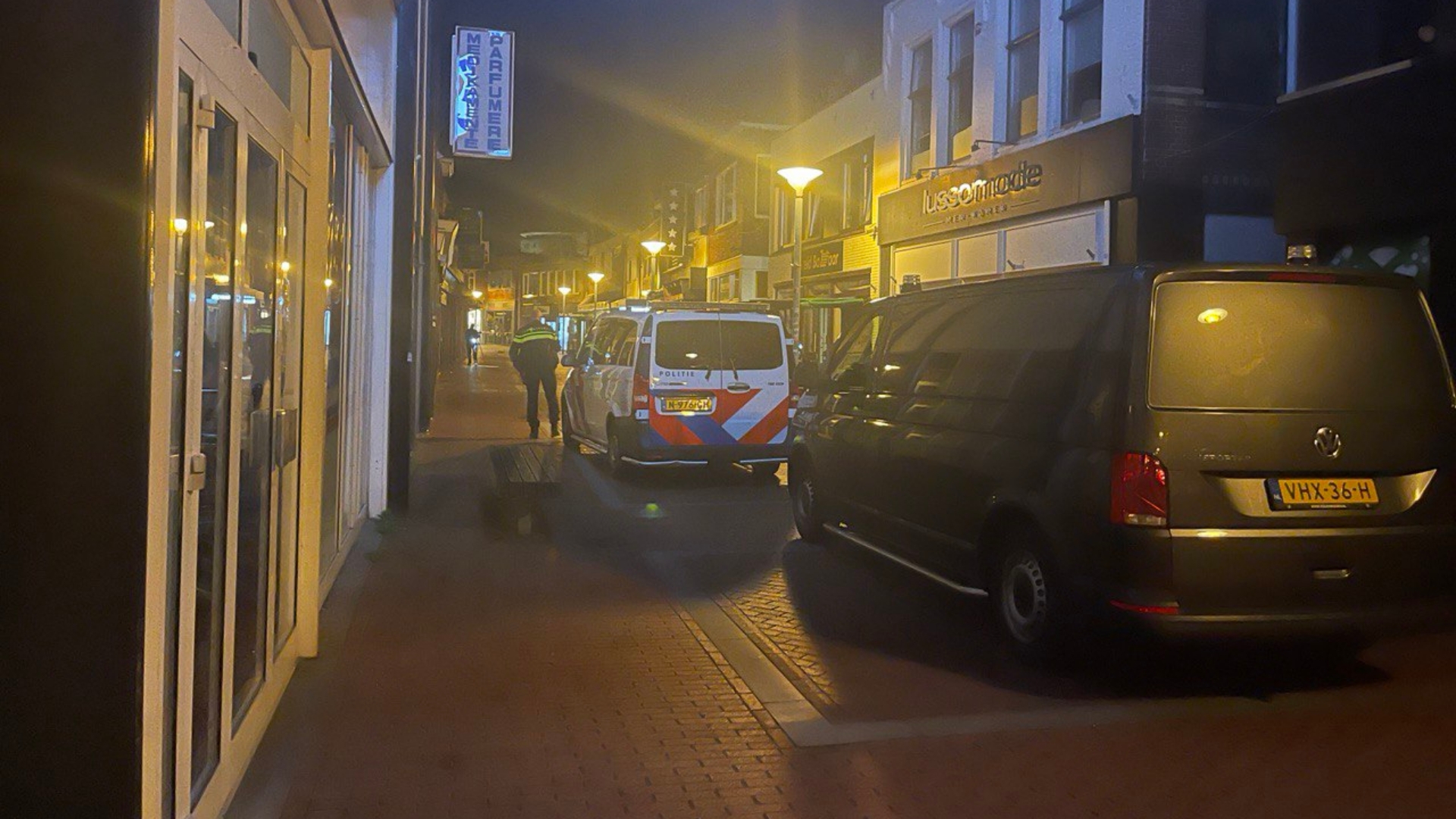 Opnieuw Explosie In Langestraat In Winschoten, Nu Bij Kapperszaak - RTV ...