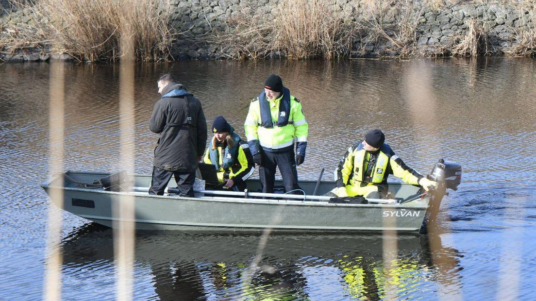 Een foto van de zoektocht naar de overleden man