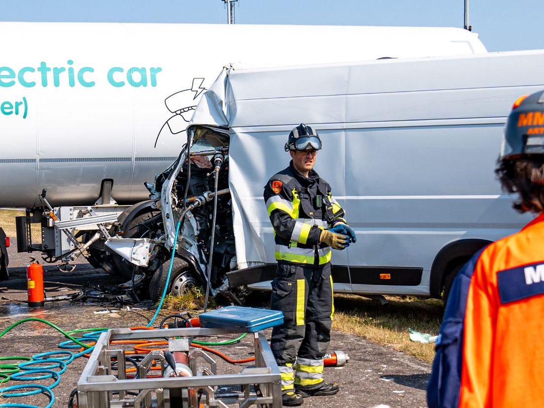 Hoe het ongeluk kon gebeuren is nog niet duidelijk.