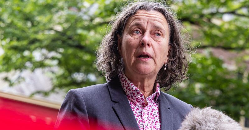 Minister Faber (Asiel en Migratie) bezoekt vandaag Ter Apel - RTV Noord