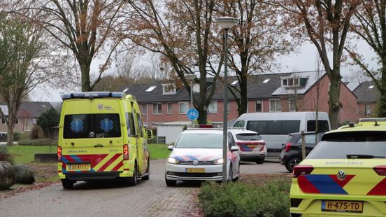 Twee gewonden bij steekpartij in Emmen, verdachte aangehouden