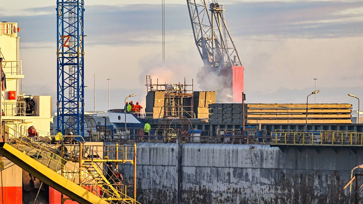 112-nieuws: Code geel in provincie Groningen voorbij • Brand bij schip op scheepswerf Farmsum