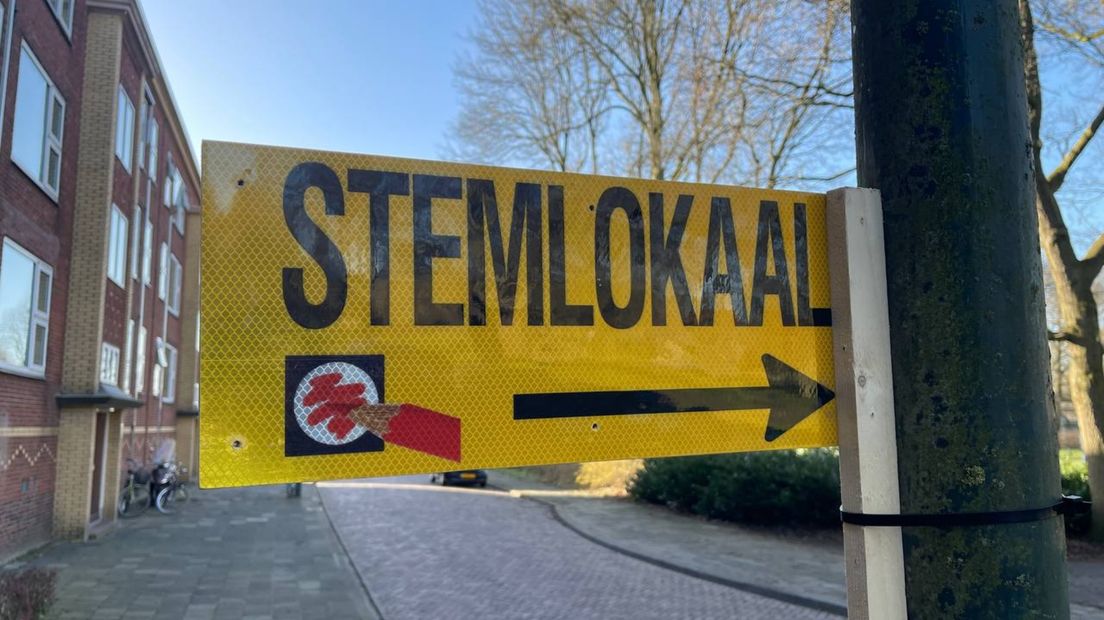 Een stemlokaal