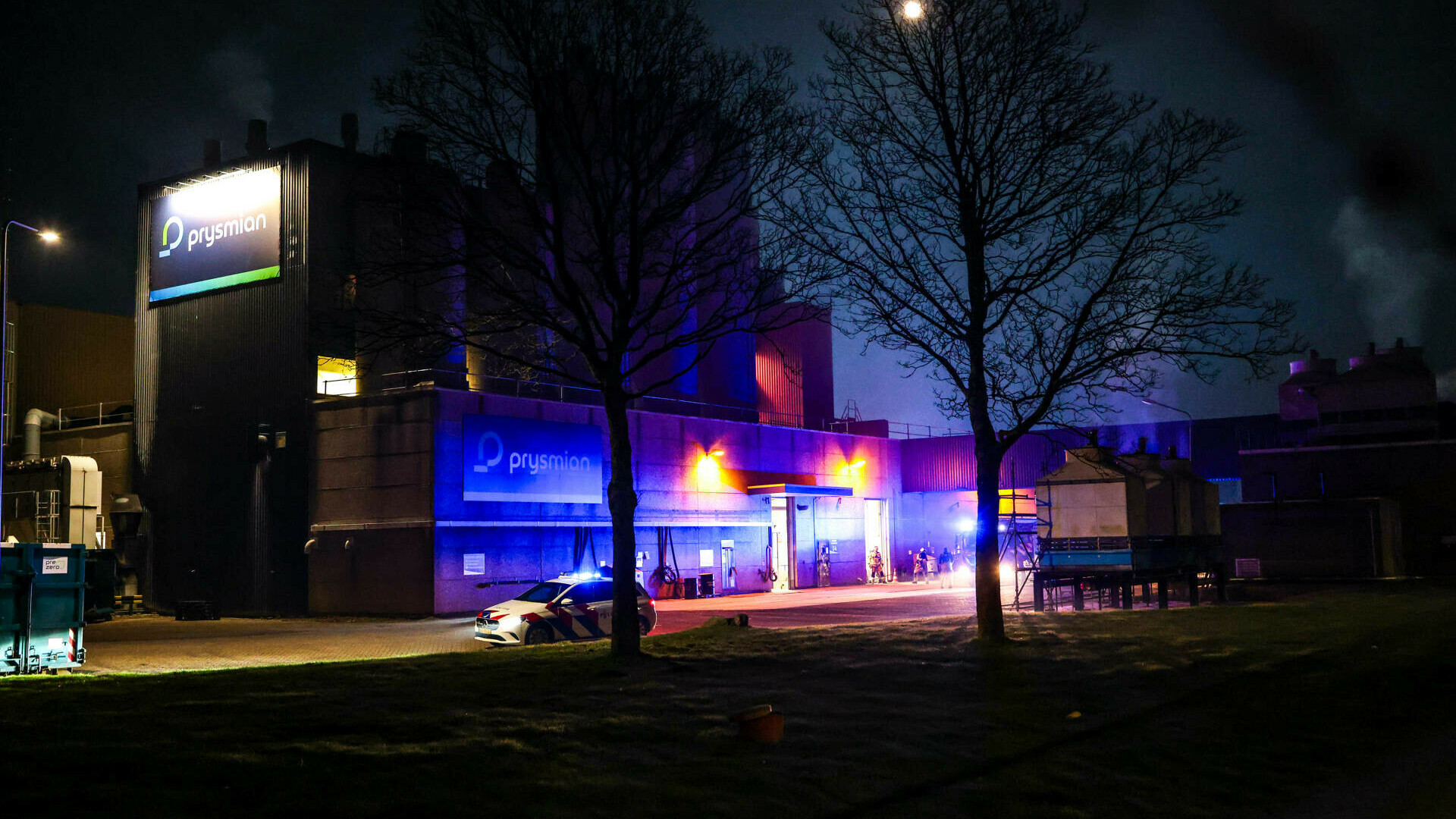 Brand in kabelfabriek in Emmen