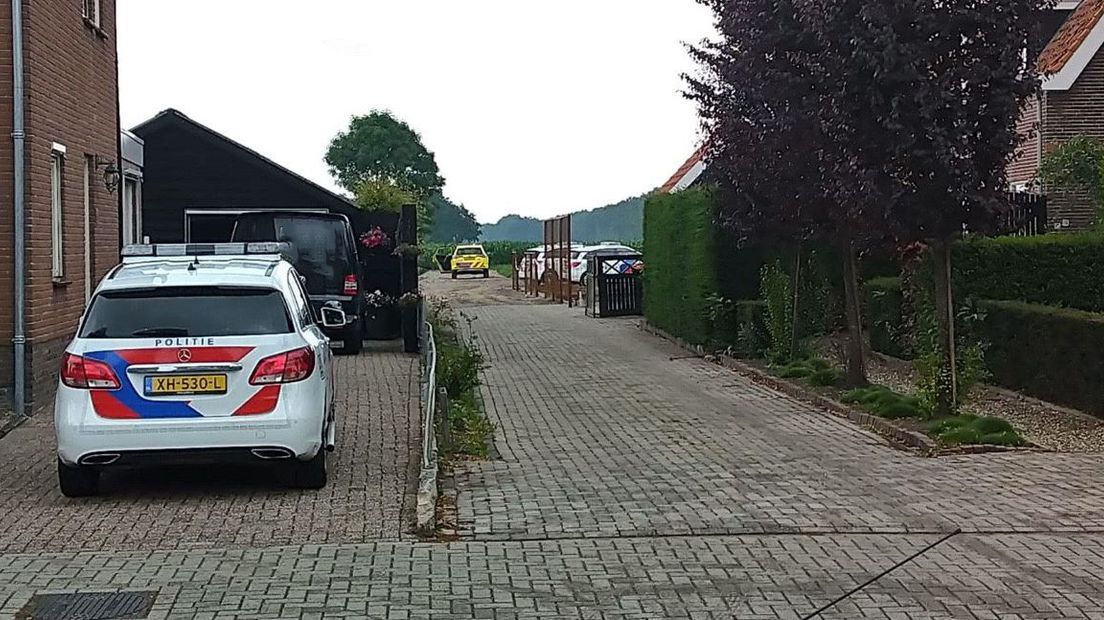 Kind (5) overlijdt bij ongeluk op bouwplaats in Ederveen.