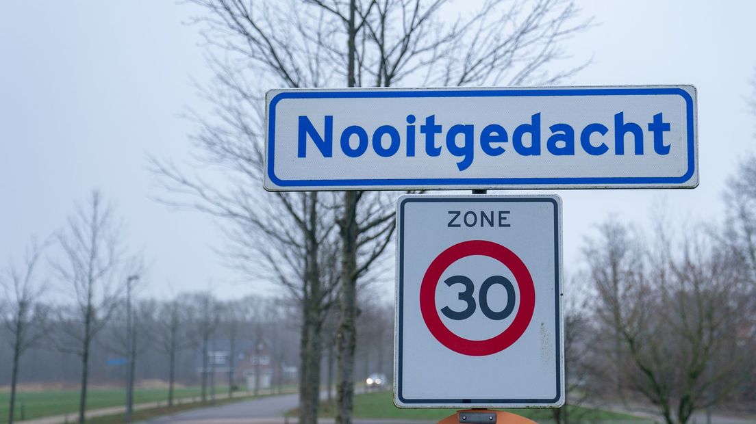 Wethouder Henk Heijerman wil in gesprek met inwoners van Nooitgedacht (Rechten: RTV Drenthe / Kim Stellingwerf)