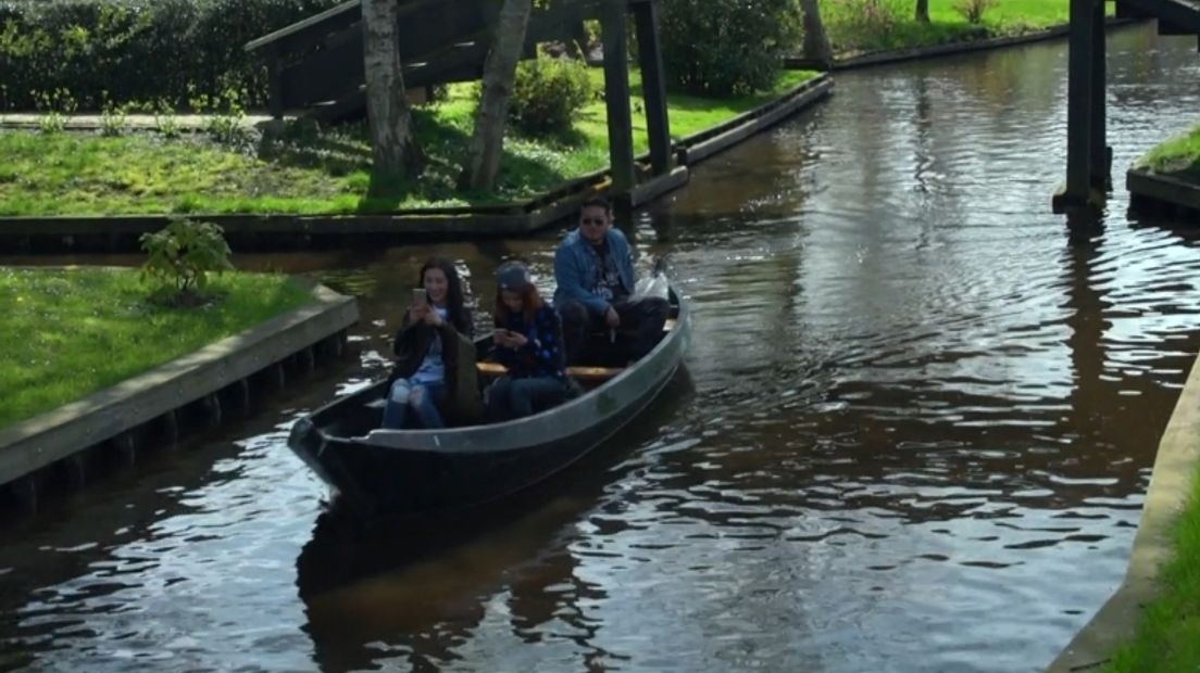 Giethoorn is populair bij Chinese toeristen (Rechten: RTV Drenthe)