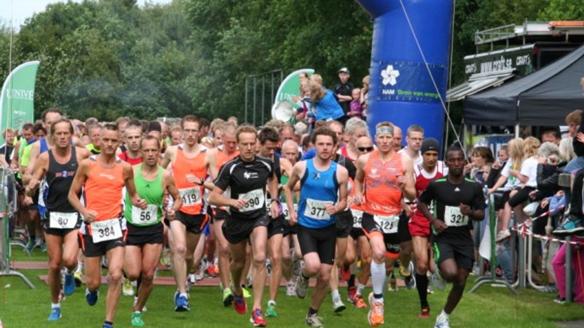 Channi Mostfa wint Omloop van Grolloo