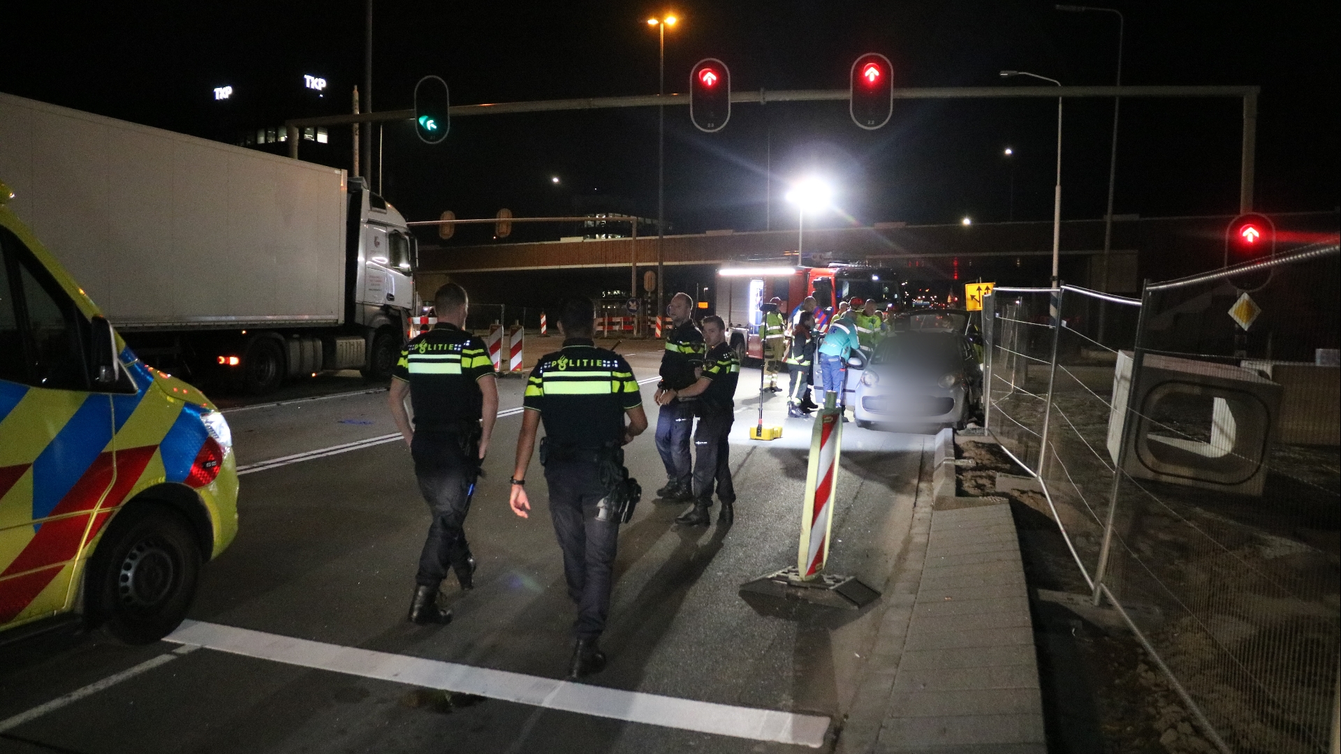 112-nieuws Dinsdag 1 November: Auto Belandt In Sloot Langs A7 • Ongeval ...