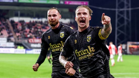 LIVE | Vitesse strijd tegen FC Emmen om play-offs
