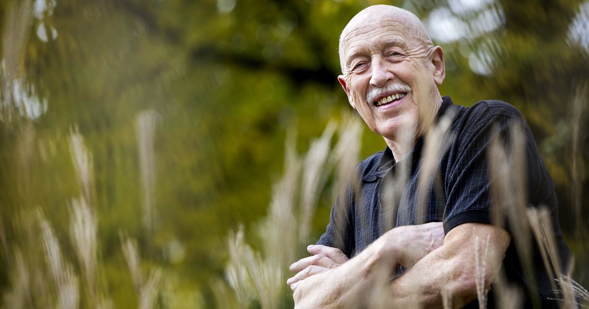 The Incredible Dr. Pol Retires After 250 Broadcasts