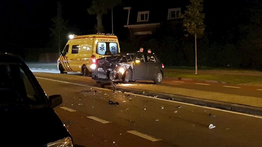Gewonde bij auto-ongeluk in Enschede