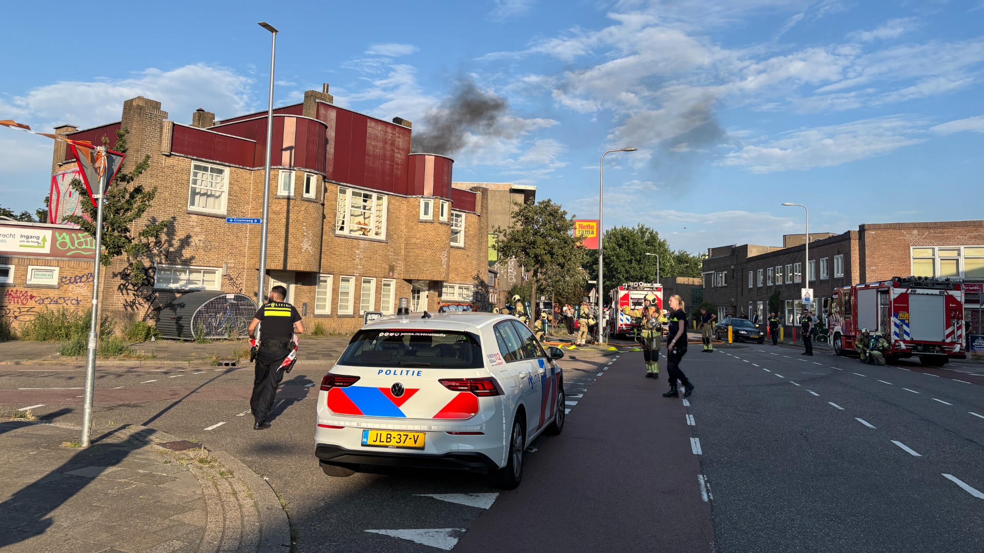 Brand op Laan van Nieuw-Guinea in Utrecht