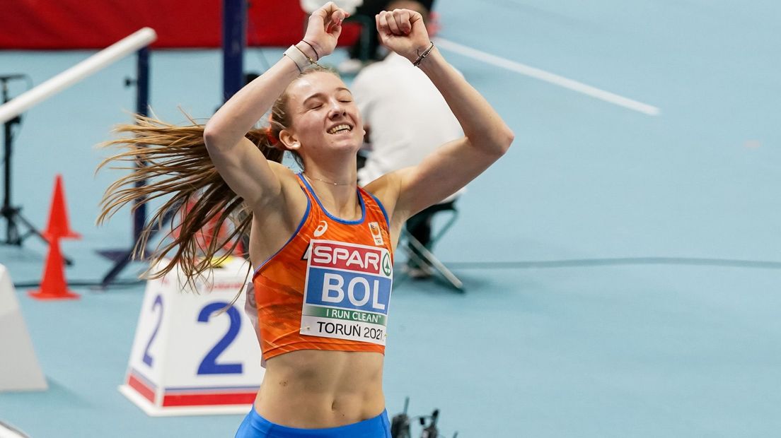 Femke Bol op weg naar goud op het EK