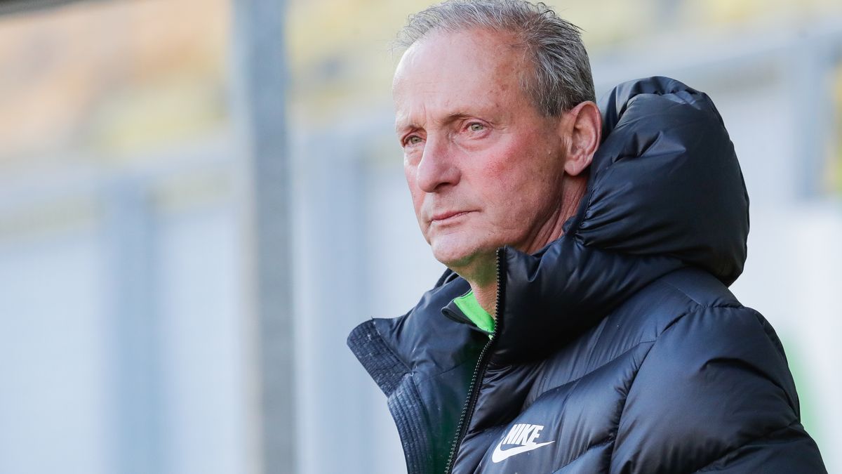 Poortvliet hoopt op snelle ommekeer bij FC Eindhoven; Arnemuidenaar zit zaterdag voor het eerst op d