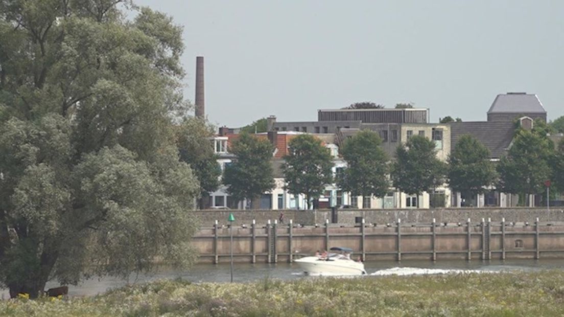 De schoorsteen van Coberco in Deventer