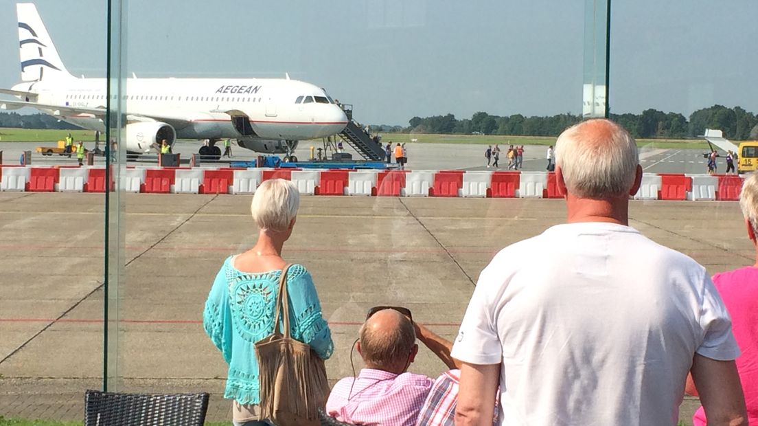 Aegean Airlines is geen onbekende op Groningen Airport Eelde (foto Andries Ophof)