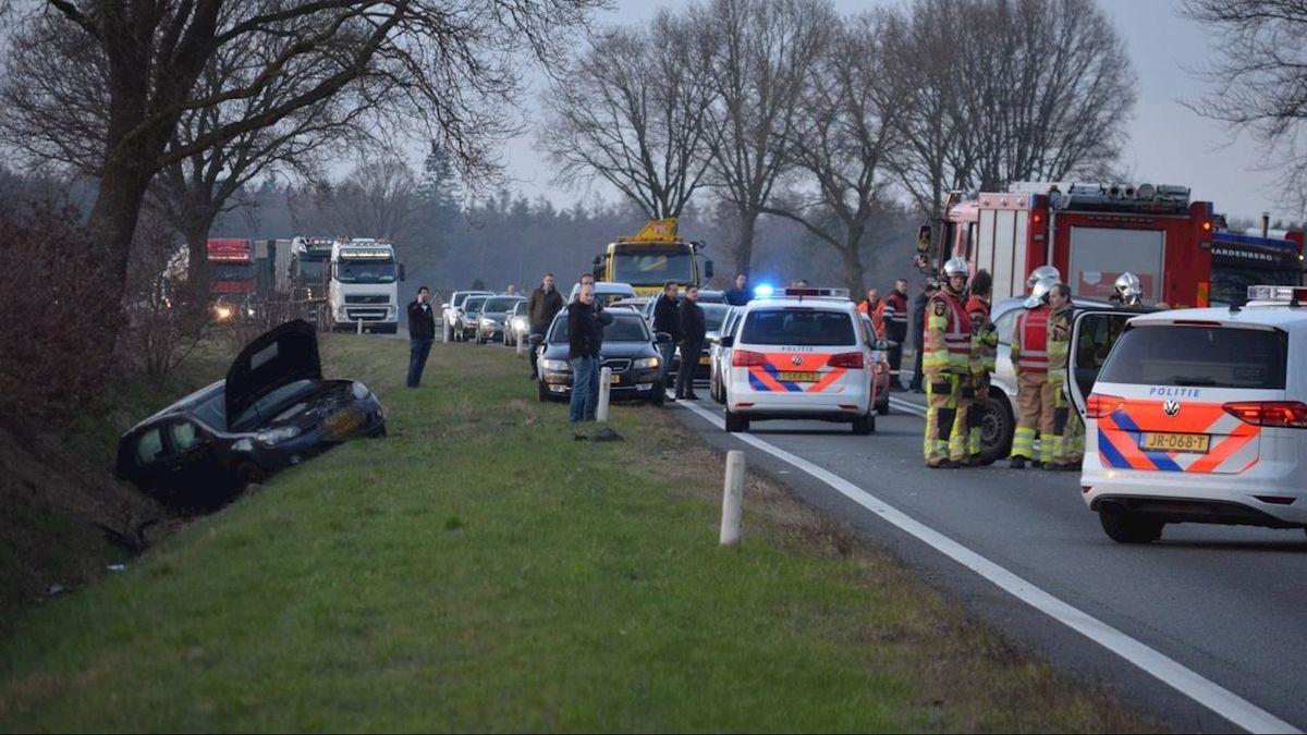 N36 tijdelijk dicht door een ongeluk ter hoogte van Diffelen