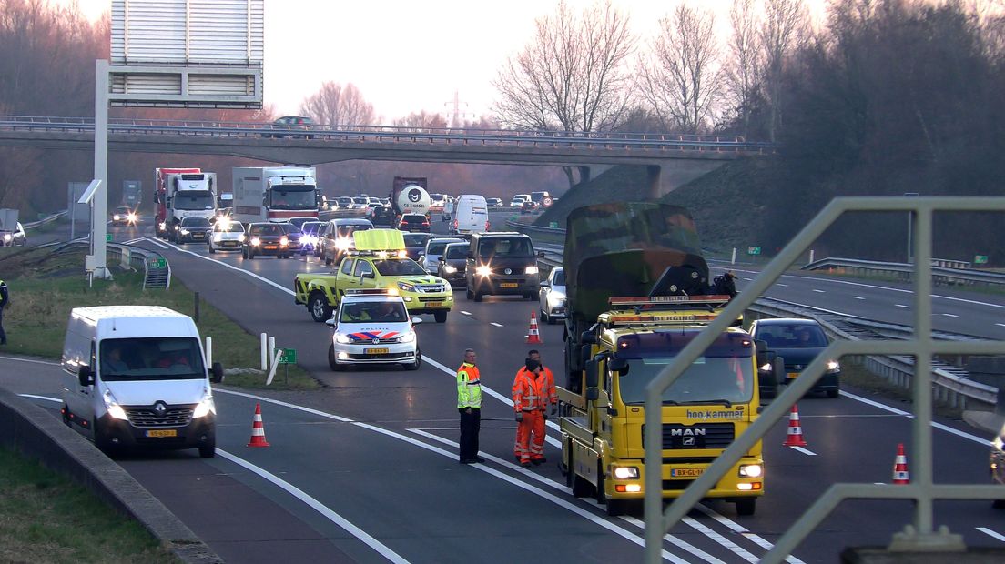 Er stond enige tijd een file (Rechten: Persbureau Meter)