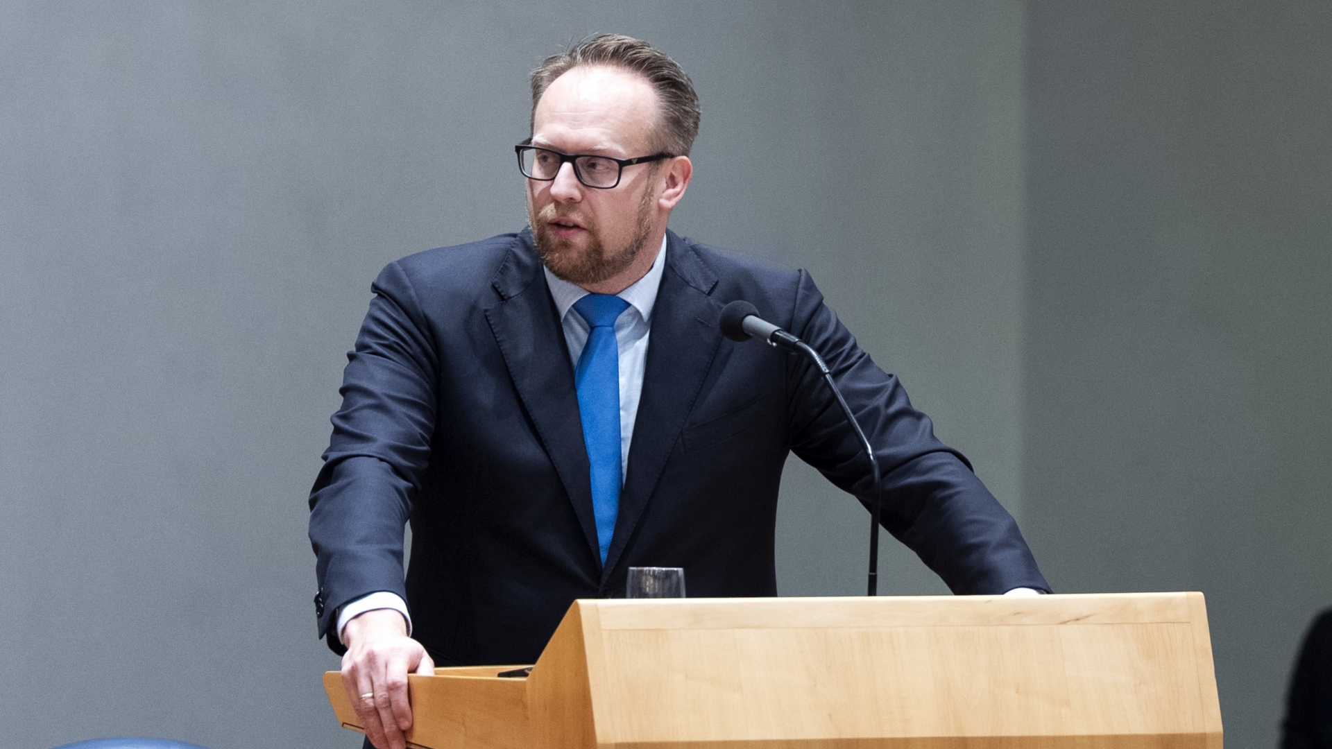 'Dubbele gevoelens' bij aangenomen Groningenwet: 'Had nog scherper gekund'