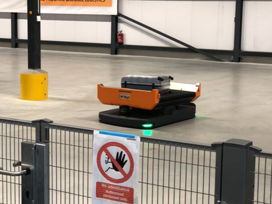 De robot aan het werk op Rotterdam The Hague Airport