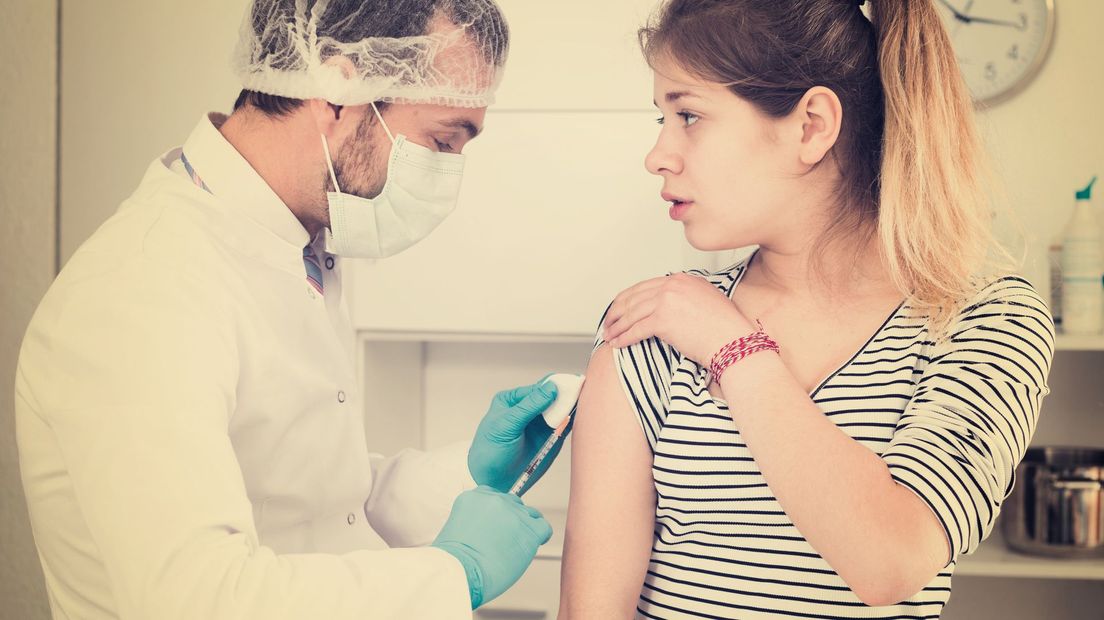 Jongeren vooral 'praktisch' over vaccinatie