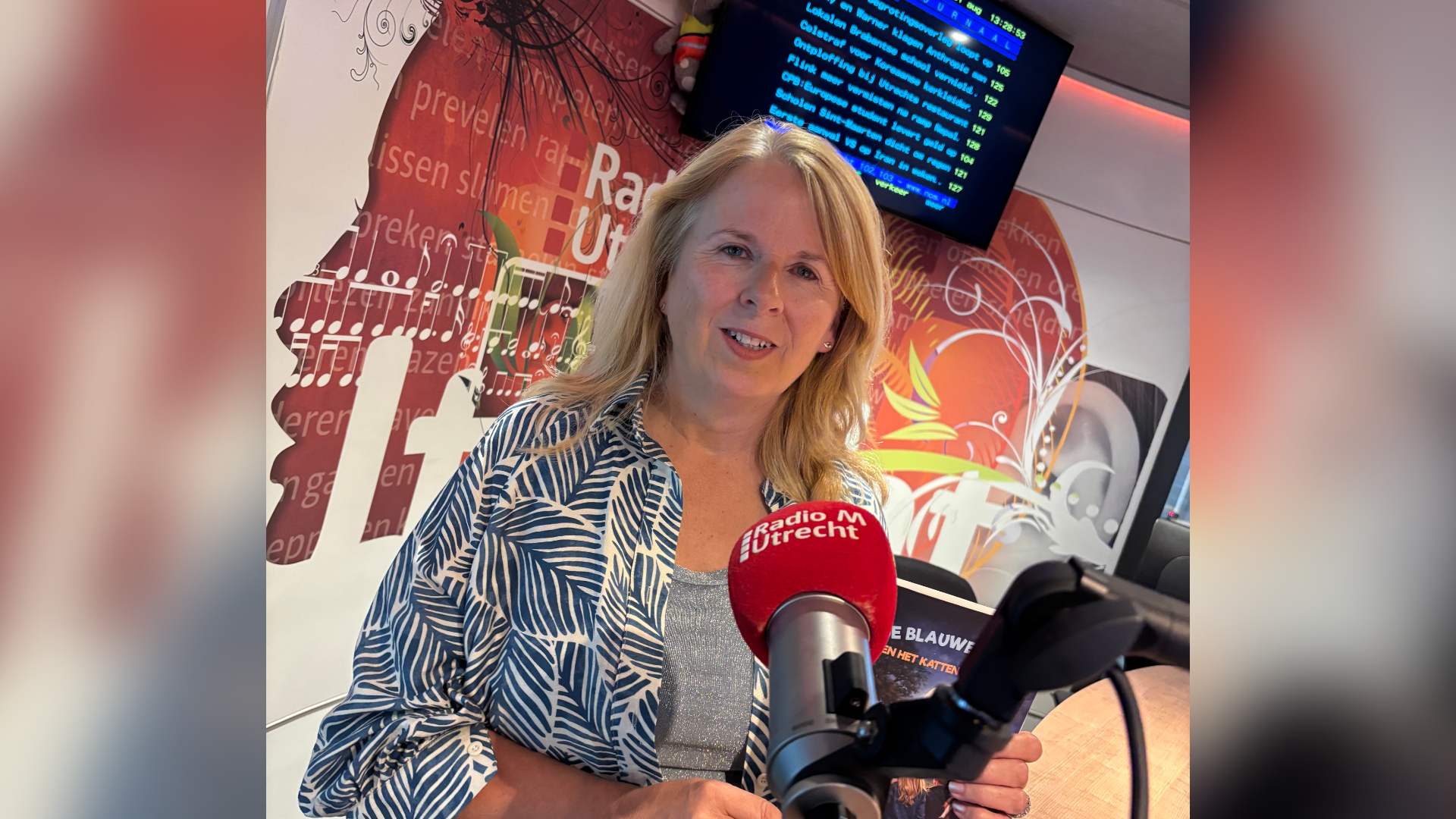 Vanwege PTSS stopte Monica als agent, haar ervaringen verwerkte ze in kinderboek
