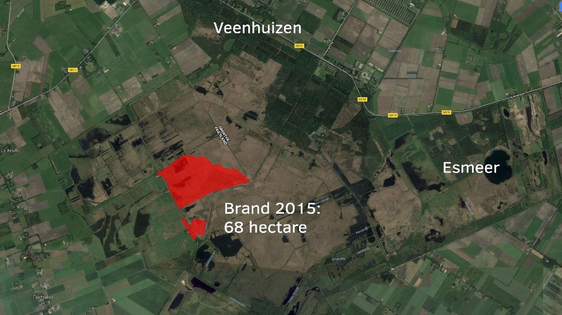 Het rode stuk geeft het gebied aan waar in 2015 de brand woedde (afbeelding: RTV Drenthe/Fred van Os)