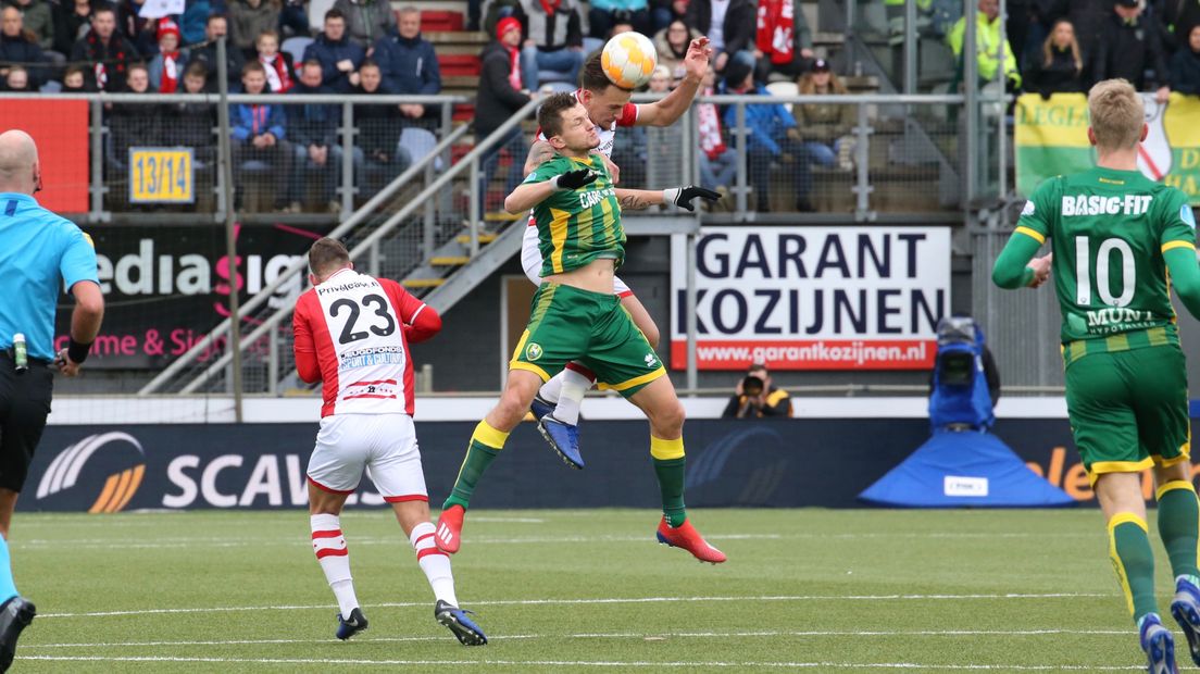 Vorig seizoen won FC Emmen thuis met 3-2 van ADO Den Haag (Rechten: Gerrit Rijkens)