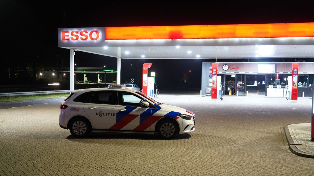 Medewerker bedreigd bij overval op tankstation, politie doet onderzoek