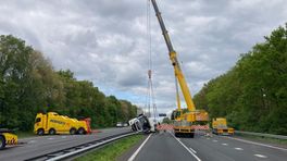 A2 bij Maasbracht weer vrij na ongeval met betonmixer 