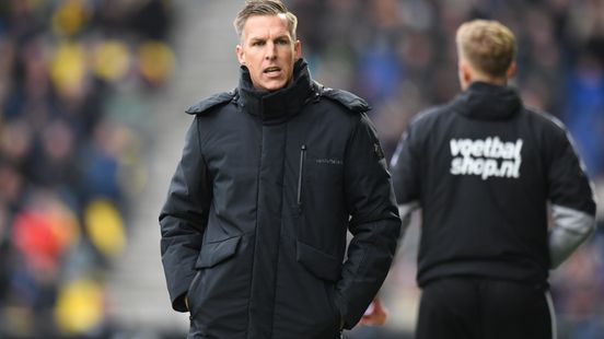 Johan Plat furious after red card and penalty: "It's enough once"