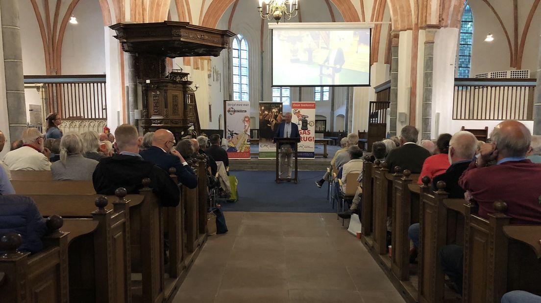 Jan de Jong gaf donderdagavond een lezing in Appingedam