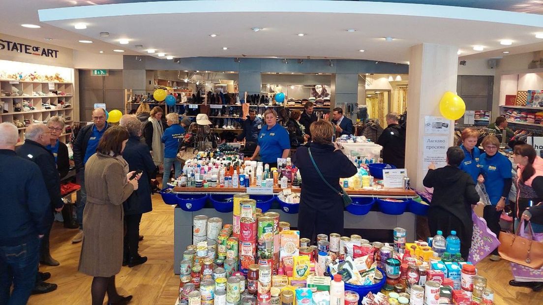 Raalte helpt Oekraïners met winkel vol gratis spullen