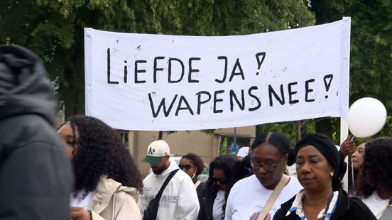 Honderden mensen herdenken doodgeschoten Jahfairel met stille tocht
