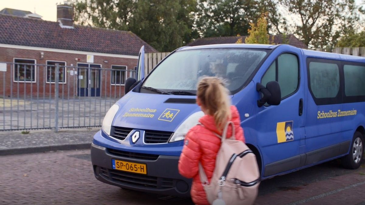 Geld voor elektrisch schoolvervoer Zonnemaire