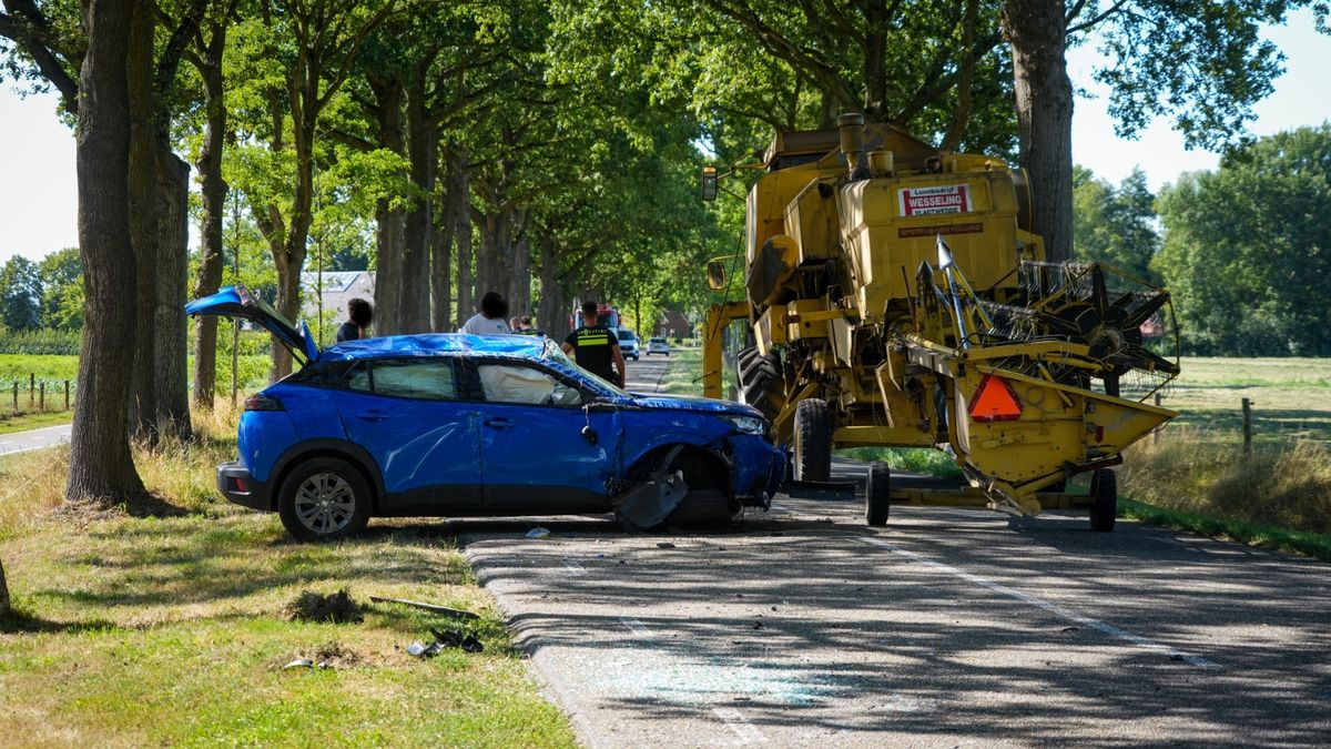 112-nieuws: Ongeval tussen auto en landbouwvoertuig bij Vlagtwedde