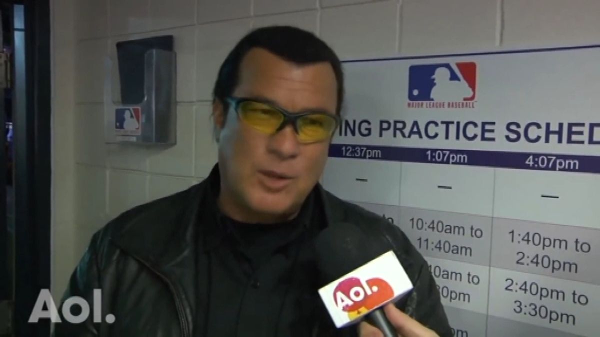 Steven Seagal filmpjes uit Melderslo terug