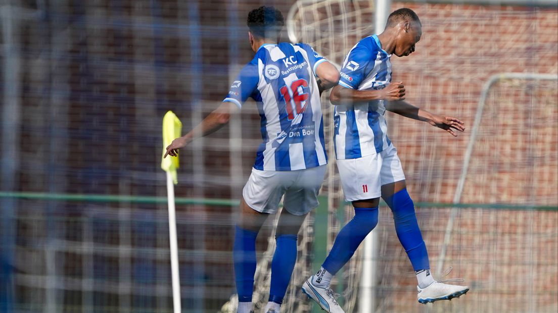 KHC won vanmiddag met ruime cijfers van Blauw Wit'34: 5-1